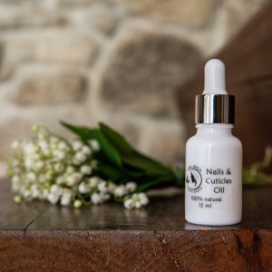 Ulei pentru unghii și cuticule