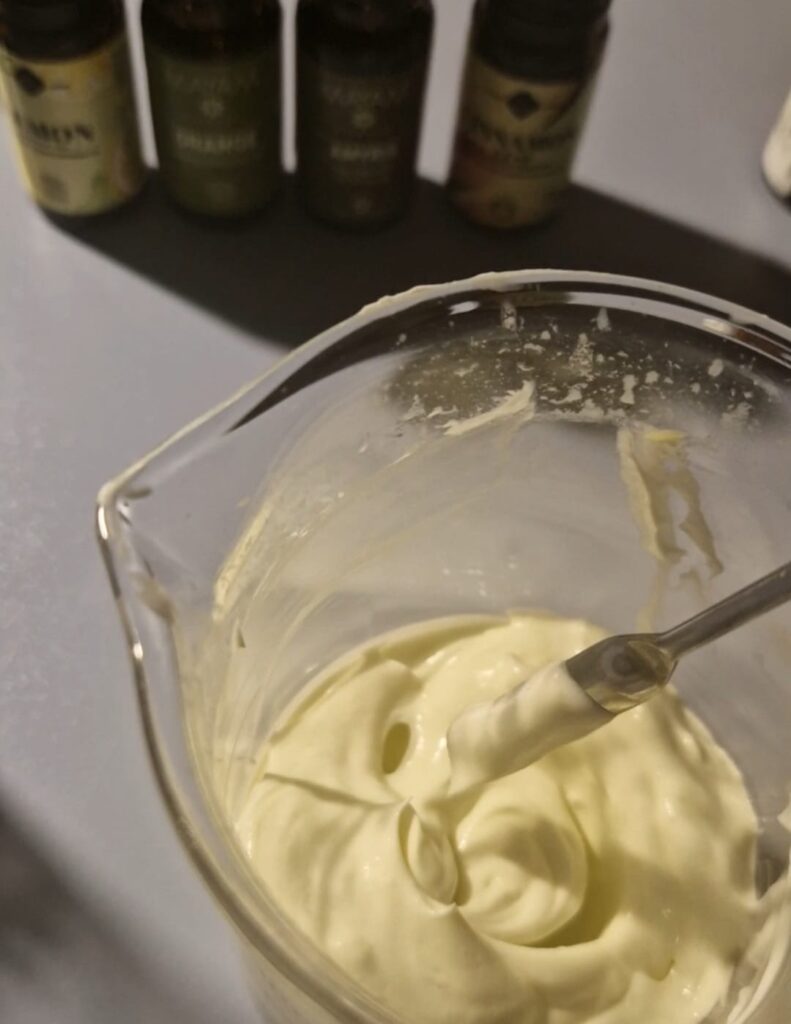 Prima cremă din povestea Melissa Organic